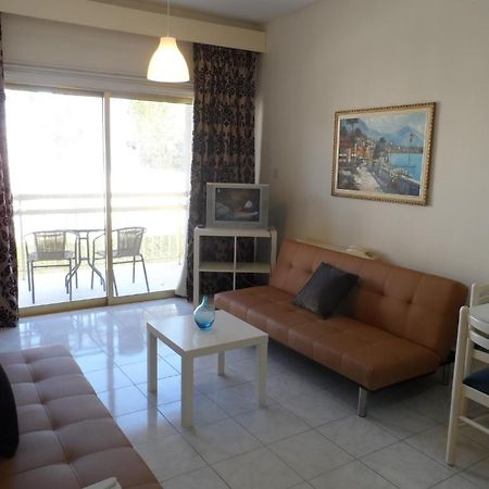 Geotanya Apartments Lemesos Pokoj fotografie